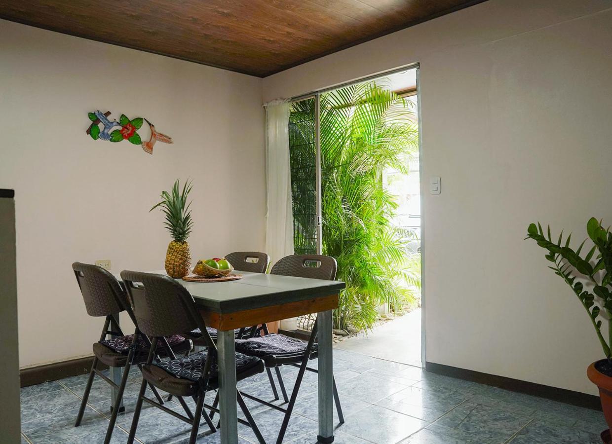 Apartamentos Y Studios Brisas Del Mar Santa Teresa Playa Santa Teresa  외부 사진