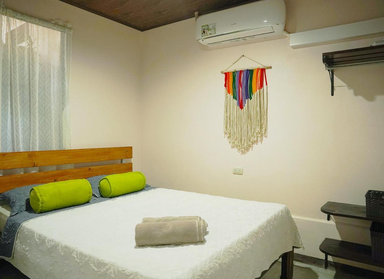 Apartamentos Y Studios Brisas Del Mar Santa Teresa Playa Santa Teresa  외부 사진